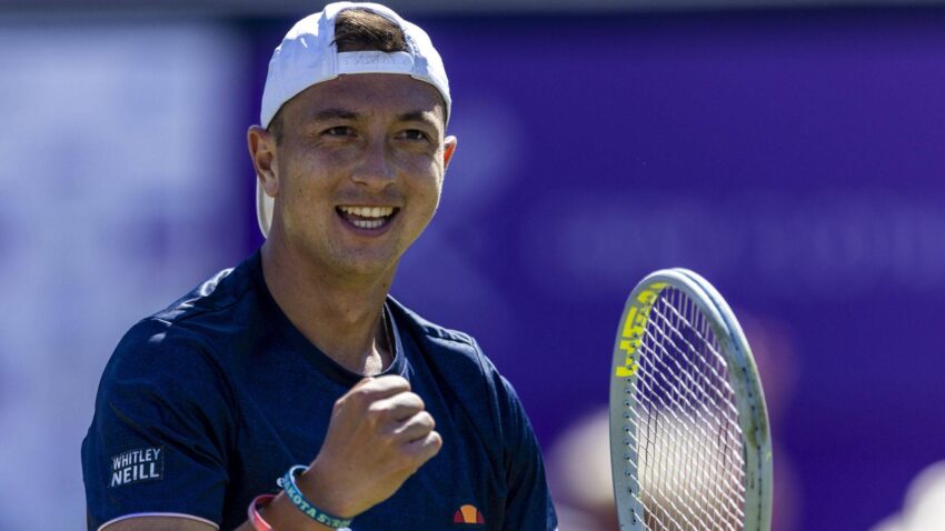 PENISTON DA EL GOLPE ANTE RUUD EN QUEEN'S