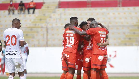 AYACUCHO Y LA VALLEJO EMPIEZAN LA TERCERA JORNADA