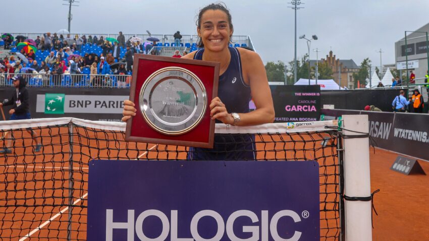 CAROLINE GARCIA SE CORONA EN VARSOVIA