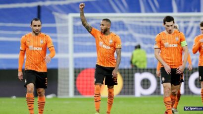 UCRANIA REANUDARÁ SU CAMPEONATO DE FÚTBOL