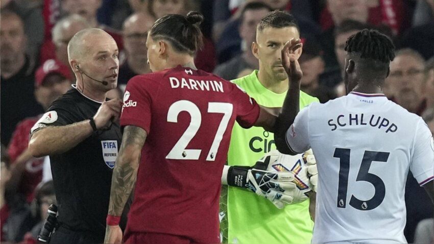 DARWIN NÚÑEZ EXPULSADO EN EL EMPATE DEL LIVERPOOL