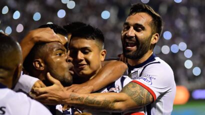 ALIANZA LIMA GOLEA A LA SAN MARTIN Y TOMA LA PUNTA DEL CLAUSURA