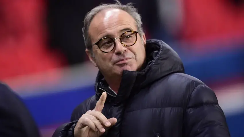 EL CHELSEA QUIERE QUITARLE A LUIS CAMPOS AL PSG