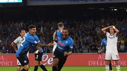 NAPOLI BUSCA CERRAR LA FASE DE GRUPOS CON VICTORIA