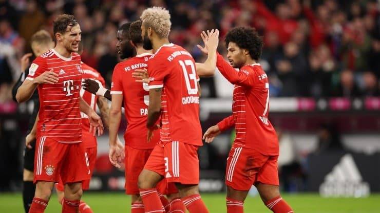 APLASTANTE GOLEADA DEL BAYERN QUE SIGUE LÍDER