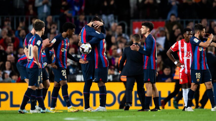 PIQUÉ SE DESPIDIÓ DEL BARCELONA CON UNA VICTORIA