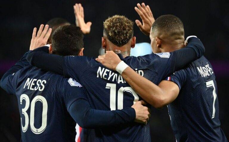 PARIS BUSCA TERMINAR LÍDER DEL GRUPO H ANTE LA JUVENTUS