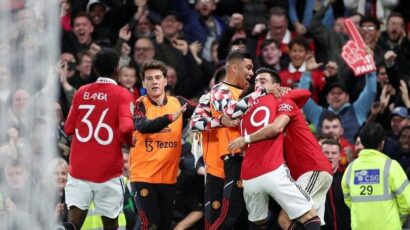MANCHESTER LOGRÓ LA REVANCHA Y ELIMINÓ A ASTON VILLA