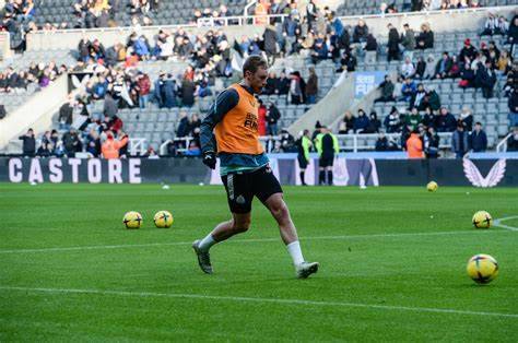 NEWCASTLE SE QUEDÓ CON OTRA VICTORIA ANTE RAYO