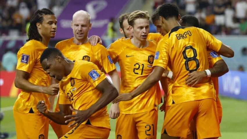 PAÍSES BAJOS TERMINÓ MUY SUPERIOR A ESTADOS UNIDOS