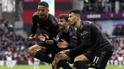 ARSENAL VUELVE A LA PUNTA CON TREMENDA VICTORIA