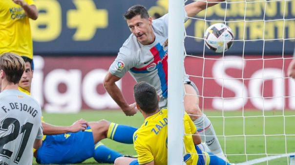 BARCELONA BUSCA GANARLE A CÁDIZ Y AMPLIAR LA VENTAJA