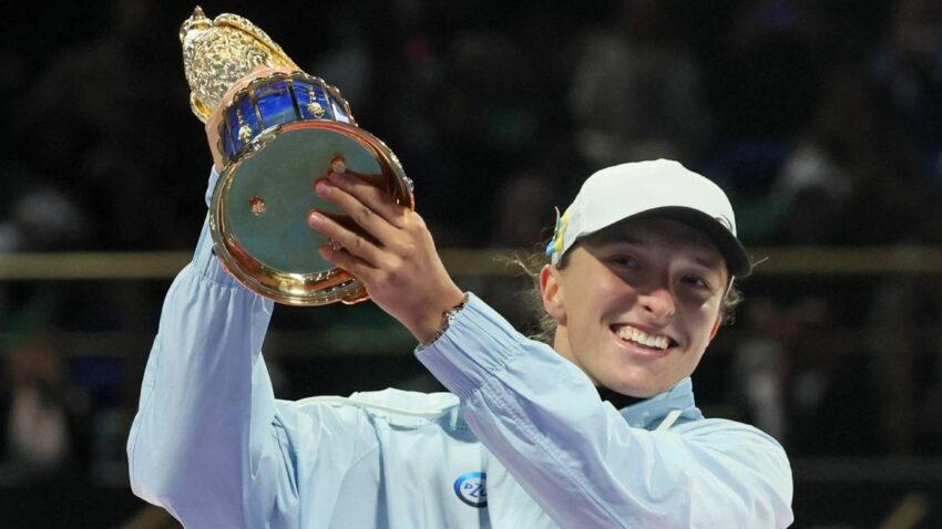 IGA SWIATEK RETIENE LA CORONA DEL WTA DE DOHA