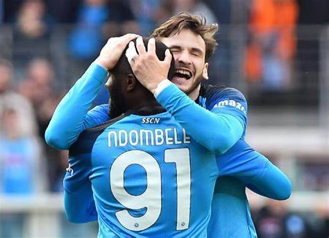 NAPOLI ACARICIA LA SERIE A CON OTRA GOLEADA