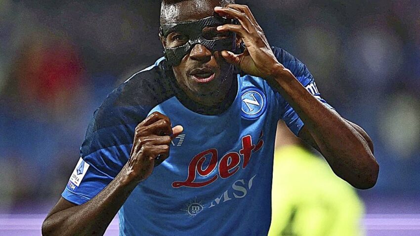 NAPOLI CON BAJA IMPORTANTE