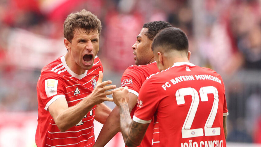 BAYERN GOLEA Y SE MANTIENE LÍDER DE LA BUNDESLIGA