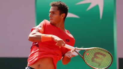 REMONTADA Y VICTORIA DE VARILLAS EN ROLAND GARROS
