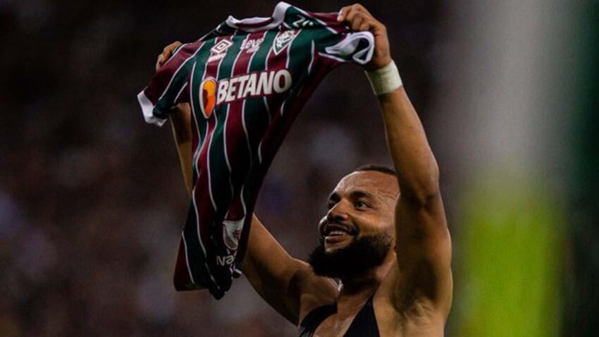 SAMUEL XAVIER PROTAGONISTA DEL PASE DE FLUMINENSE