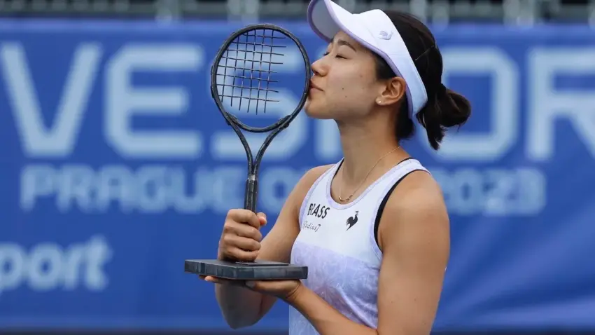 HIBINO ES LA CAMPEONA EN PRAGA