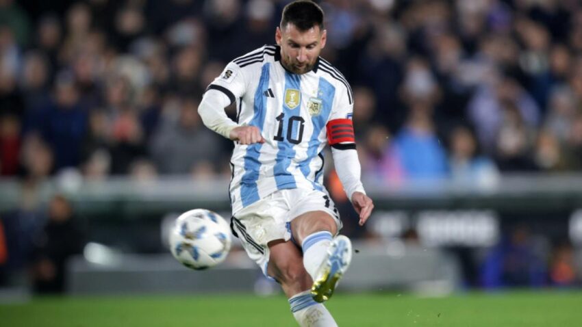 ARGENTINA Y UN TRIUNFO PARA EMPEZAR LAS ELIMINATORIAS