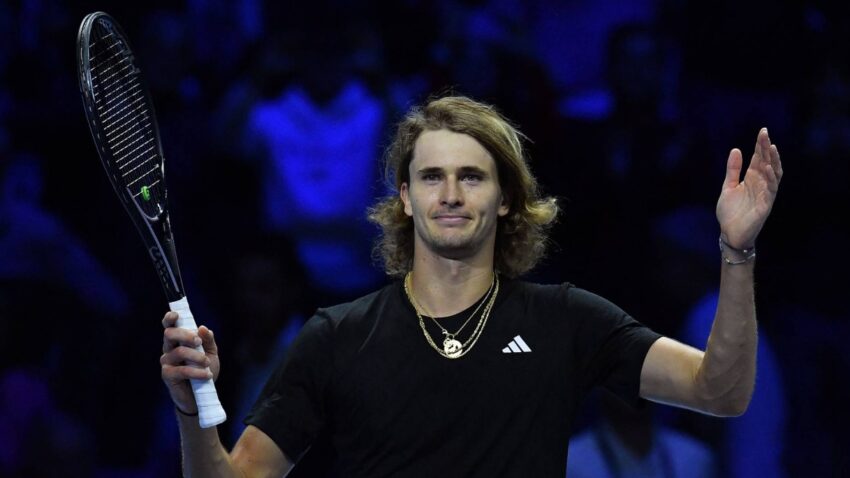 ZVEREV GANA EN SU DEBUT EN LAS ATP FINALS