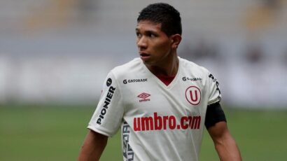 EDISON FLORES PREOCUPA EN UNIVERSITARIO