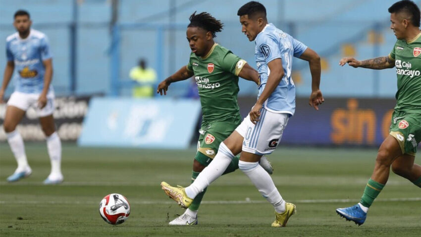 CRISTAL VS HUANCAYO, QUE SUBA COMO LA ESPUMA