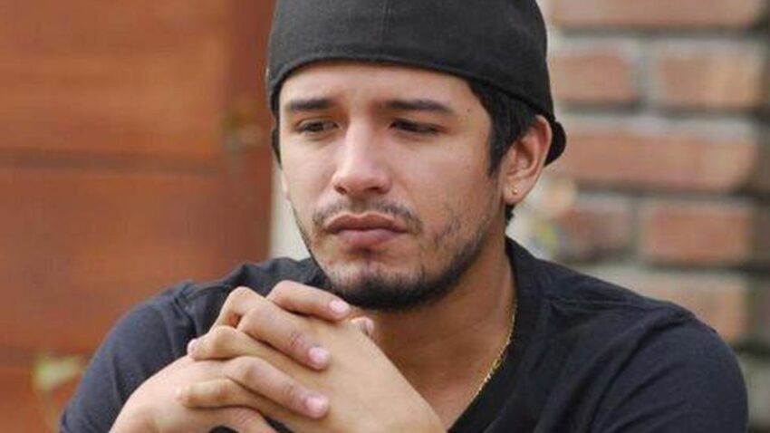 REIMOND MANCO ABANDONA COMERCIO