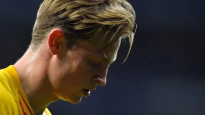 DUDAS EN EL BARCELONA POR DE JONG