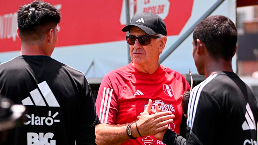 JORGE FOSSATI SEGUIRÍA COMO DT DE LA SELECCIÓN PERUANA