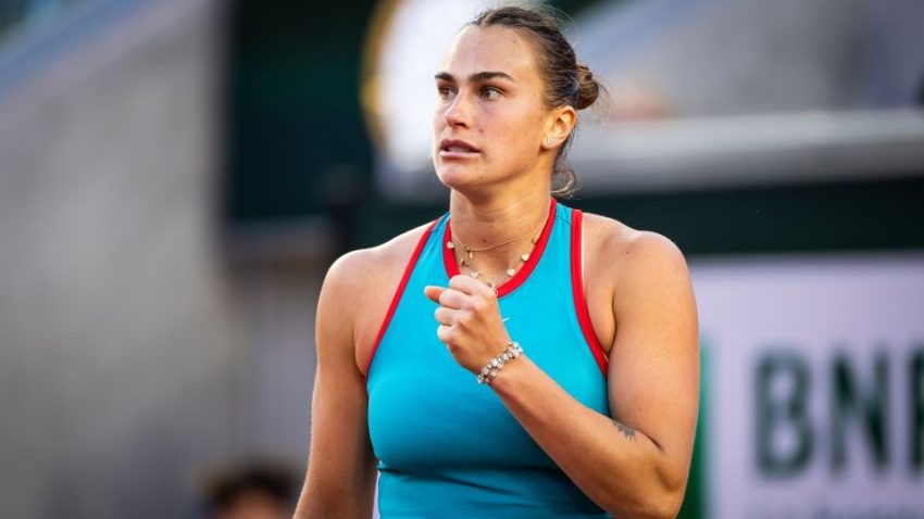 Aryna Sabalenka arrasa con Teichmann y pisa fuerte en Roland Garros 2025