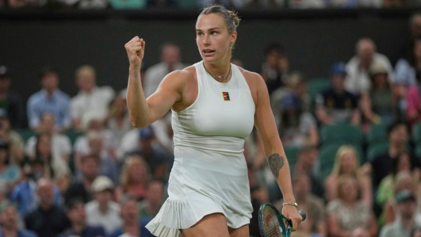 Aryna Sabalenka vence a Raducanu y sigue firme en Wimbledon 2025