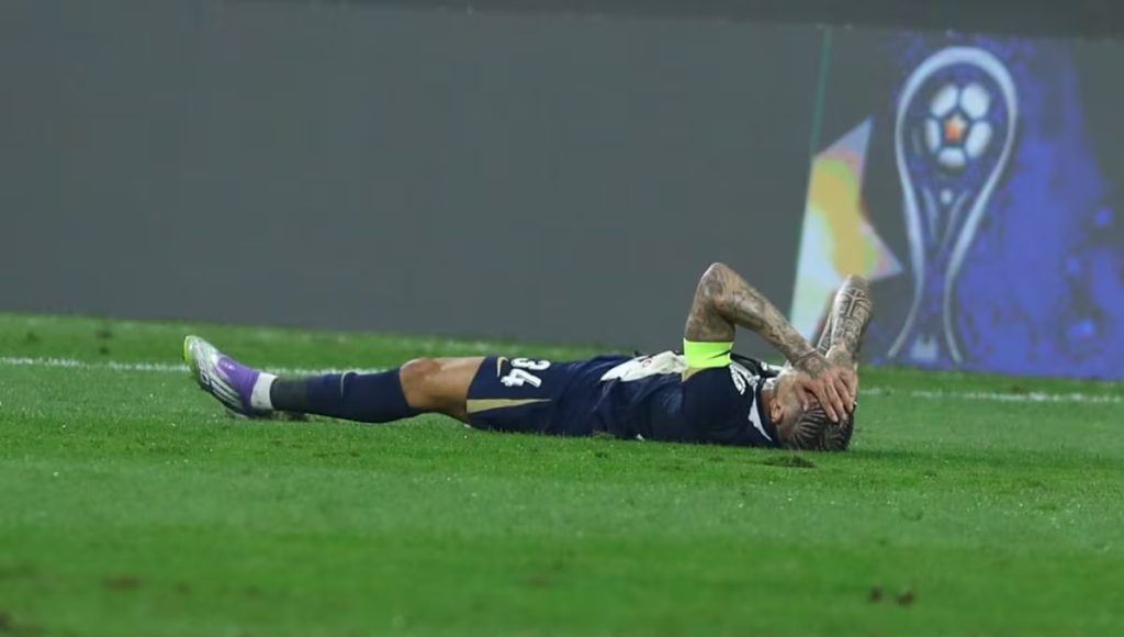Paolo Guerrero lesión con Alianza Lima.