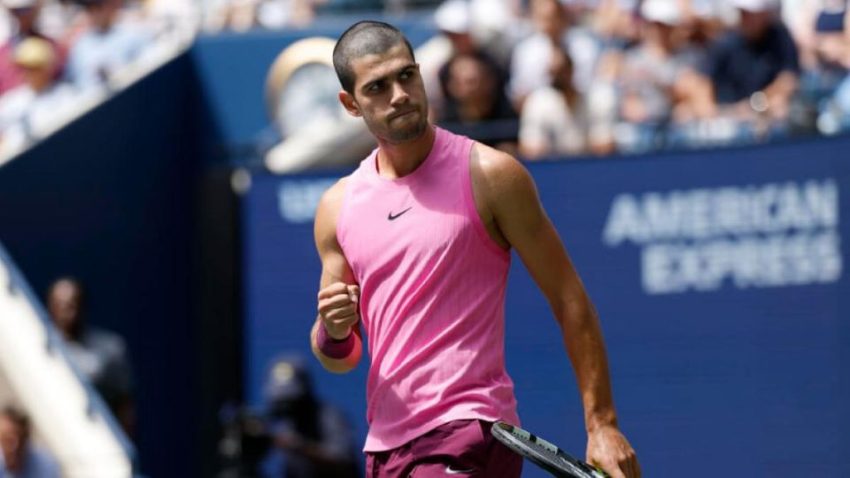 Carlos Alcaraz vence sin problemas a Darderi y ya está en octavos del US Open 2025
