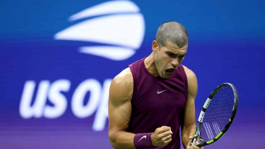 Carlos Alcaraz inicia con victoria su camino en el US Open 2025