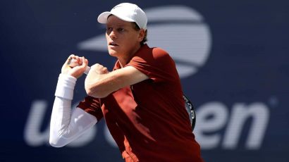 Jannik Sinner comienza la defensa del título con triunfo contundente en el US Open 2025