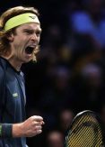 Andrey Rublev inicia con paso firme en el Masters 1000 de París 2025