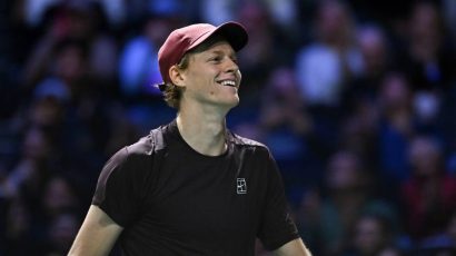 Jannik Sinner impone su jerarquía ante Francisco Cerúndolo y avanza con solidez en París