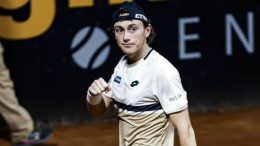 Ignacio Buse se impone en un partidazo a Vilius Gaubas y avanza a cuartos en Montevideo