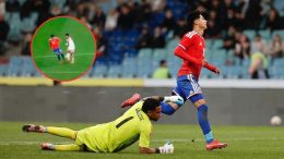 Perú cayó 2-1 ante Chile y no pudo sostener la ventaja con un jugador más