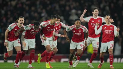 Arsenal vence por penales al Crystal Palace en cuartos de EFL