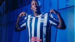 Luis Advíncula es anunciado como nuevo jugador de Alianza Lima