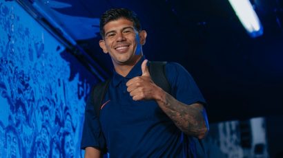 Baja para Alianza Lima: Esteban Pavez lesionado y se pierde el clásico