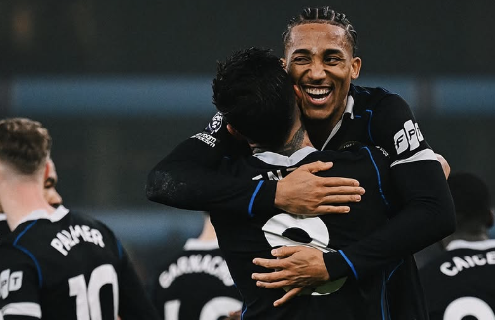 Joao Pedro anota un hat trick con el Chelsea ante el Aston Villa