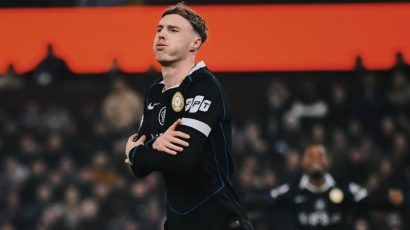 Chelsea firma una remontada de visitante ante el Aston Villa