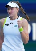 Elena Rybakina firma una remontada clave ante Pegula en cuartos del Miami Open