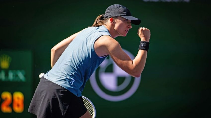 Iga Swiatek domina a Muchova y avanza firme a cuartos de final de Indian Wells