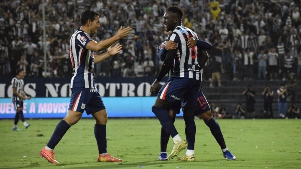 Alianza Lima golea 8-0 ante Cusco FC